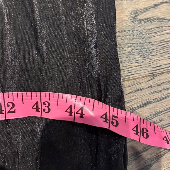 VINTAGE Black Muumuu- One Size Fits All - Picture 7 of 10